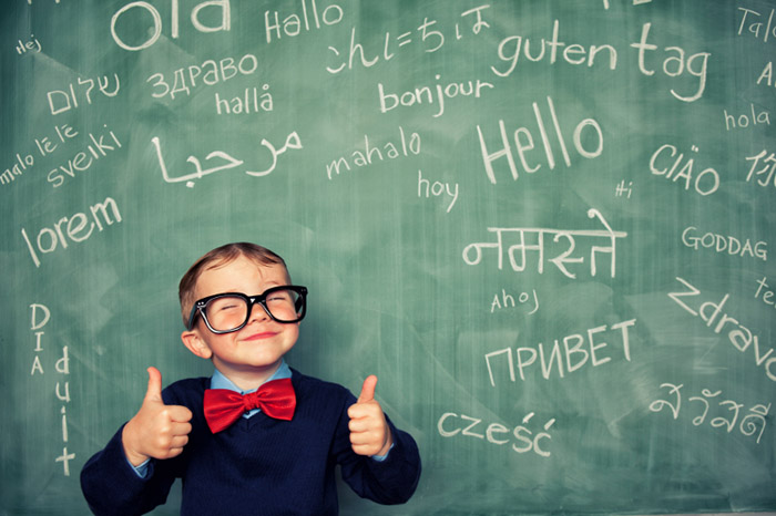 Διγλωσσία: Τι δυσκολίες μπορεί να αντιμετωπίσει ένα δίγλωσσο παιδί;